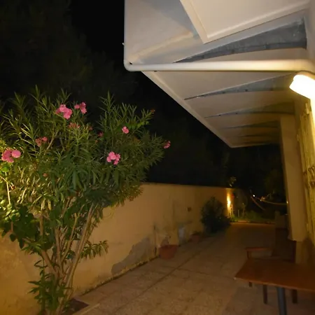 Mansarda Sul Mare Apartment