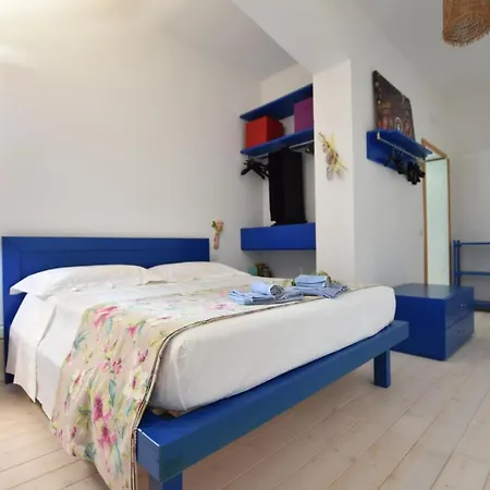 Mansarda Sul Mare Apartment *